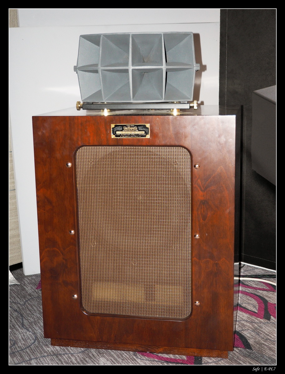 2016   11   Salon Hifi Paris   18